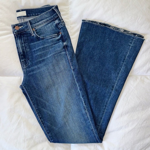 MOTHER Denim - MOTHER The Weekender Fray Jeans - Groovin’ - Size 28